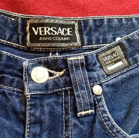 how to tell fake versace jeans